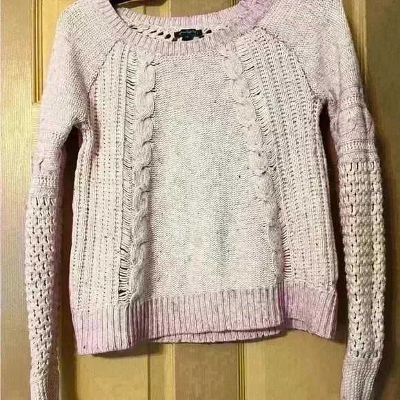 Junior, sweater American Eagle, outfitter size Small. In good condition​​​ - Picture 1 of 6